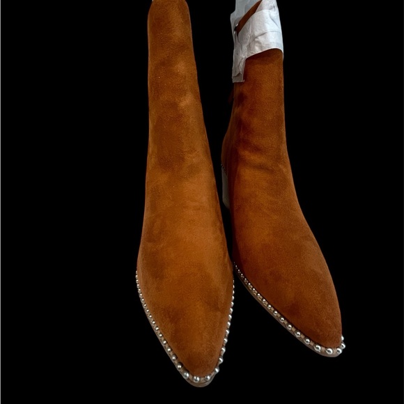 Suede boots - Picture 3 of 6